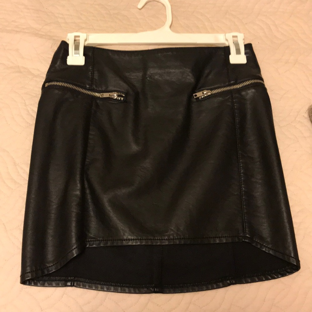 H&M Mini Leather skirt